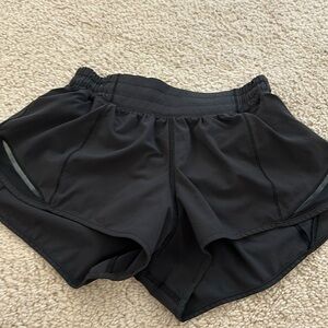 Lululemon hottie hots